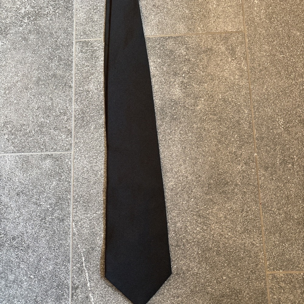 Ferrell Reed for Dark Gray/ Black Mens Silk Tie Woven England Hand Made America